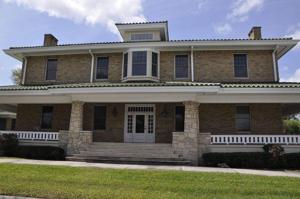 Courthouse Professional Office Complex: 395 S Central Ave, Bartow, FL 33830